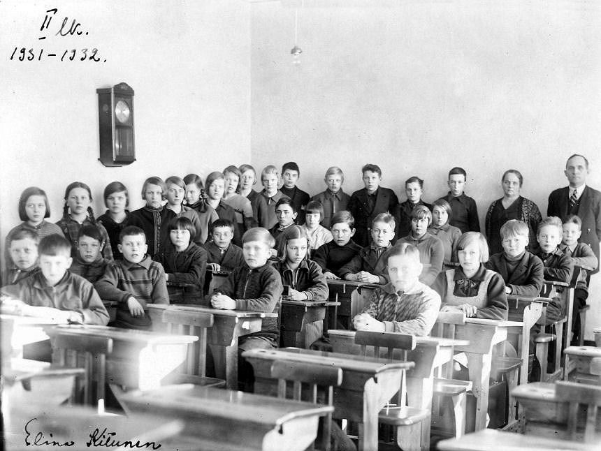 J�rvenp��n Yhteiskoulun 2 luokka 1931