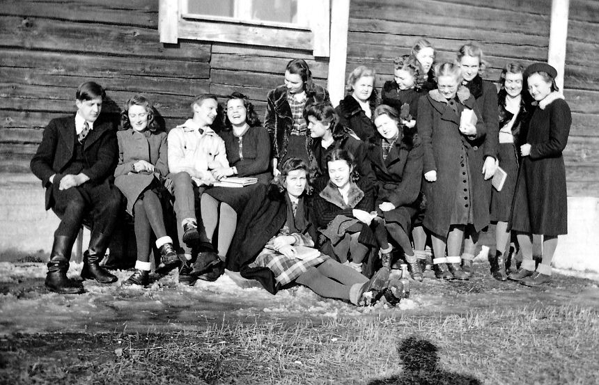 8 luokka 1942-43