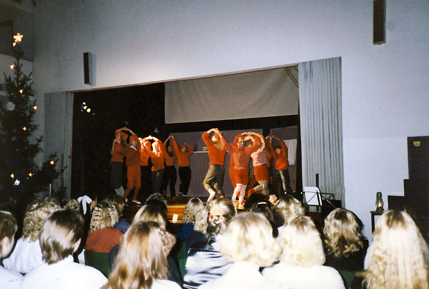 joulujuhla 1988 tonttuleikki