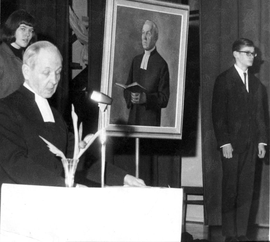 V�in� Mutrun muotokuvan paljastaminen