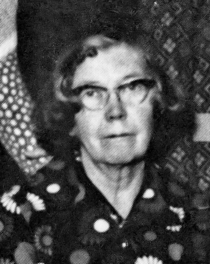 Elvi P�iv�nsalo vuosikertomuksessa 1975-1976