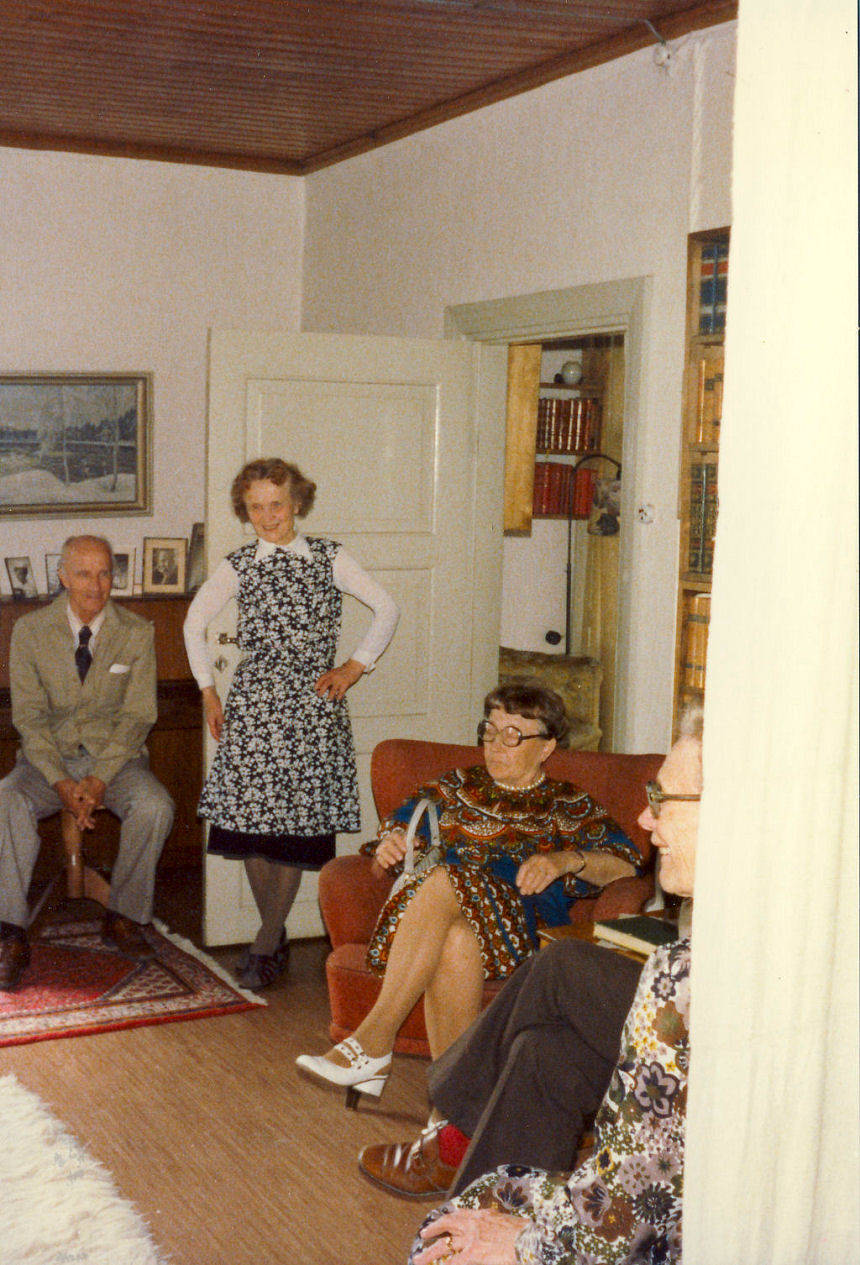 opettajat kokoontuivat kodeissa 1978