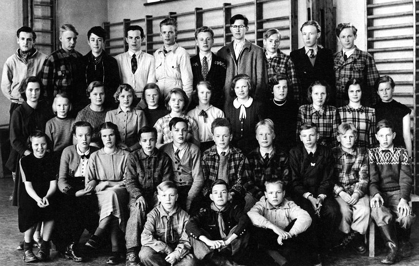4 B luokkakuva 1951-1952