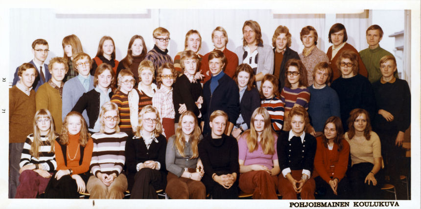 1971-72 luokkakuva 7 B