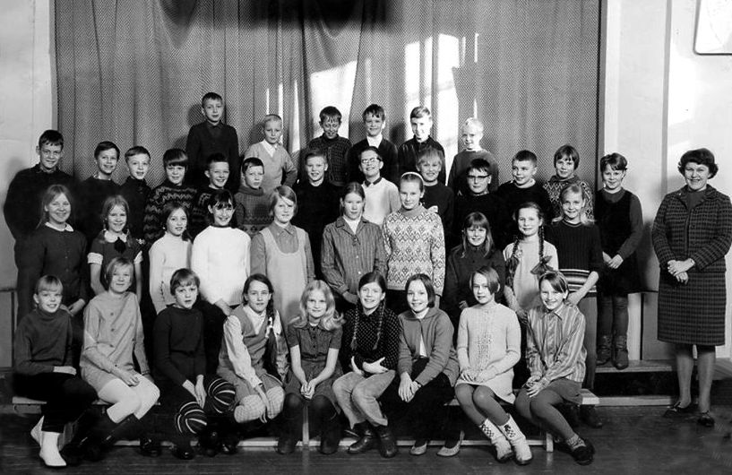 J�rvenp��n Yhteiskoulun 1 B luokka 1967-1968