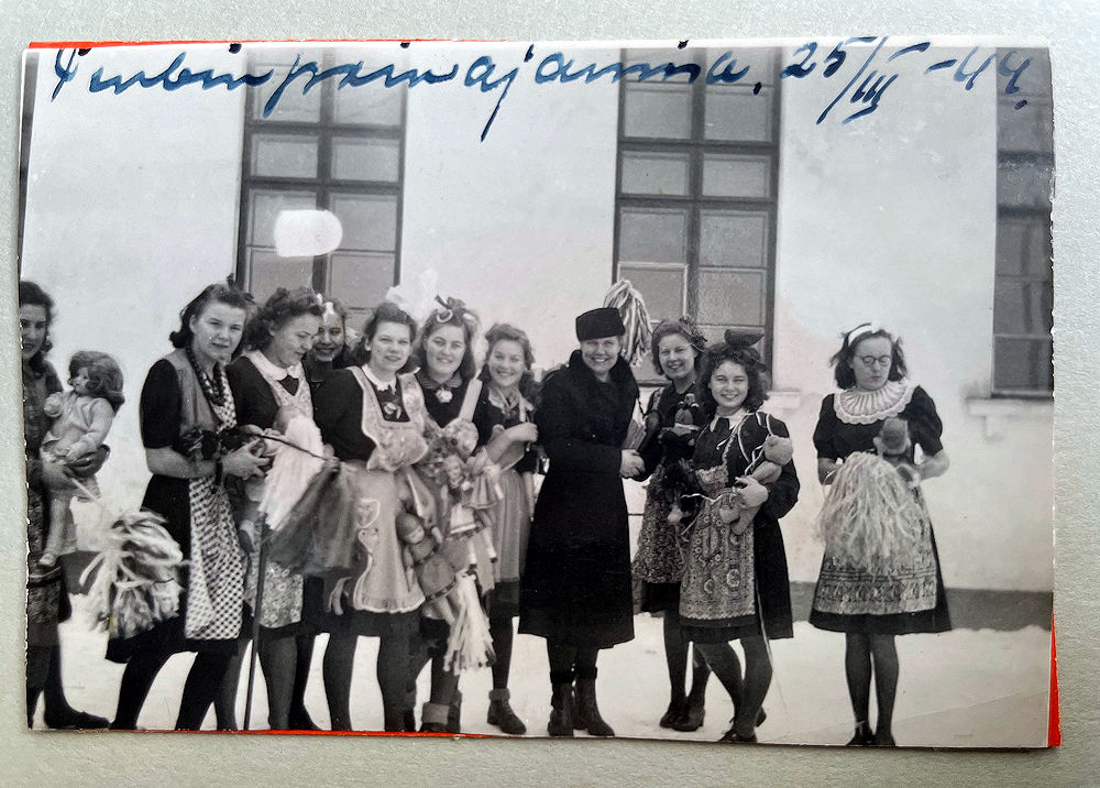 1944/ ylioppilaiden kiitos luokanvalvojalle