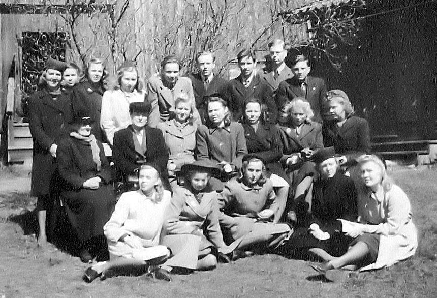 6 luokka Turun retkell� 1945