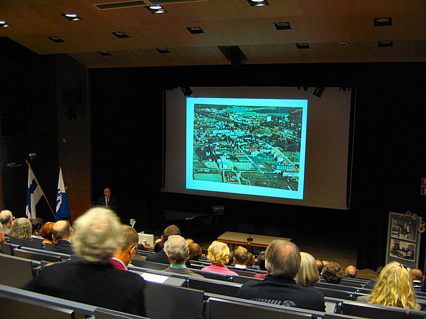 Atso Taipaleen esitelm� Kyr�l�st�