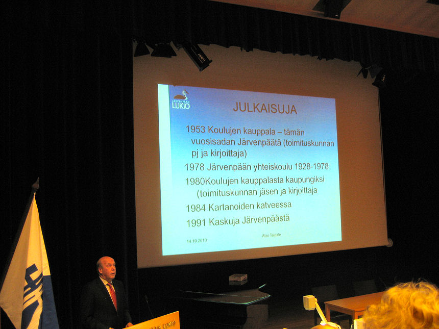 Atso Taipaleen esitelm� Kyr�l�st�