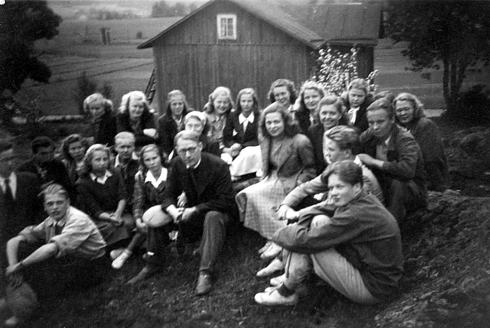 Järvenpään Yhteiskoulun 6 lk luokka 1948-1949 Nurmijärviretki